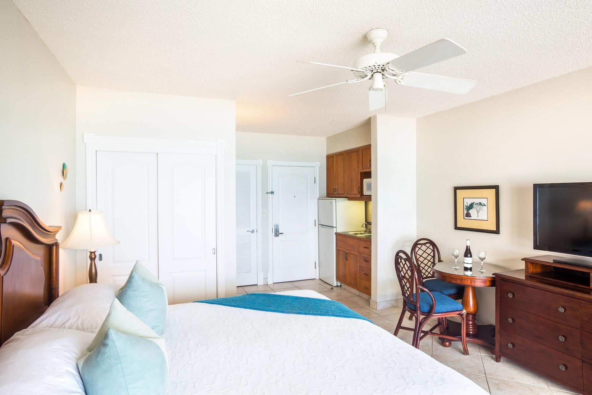 Royal West Indies Grace Bay Exterior photo