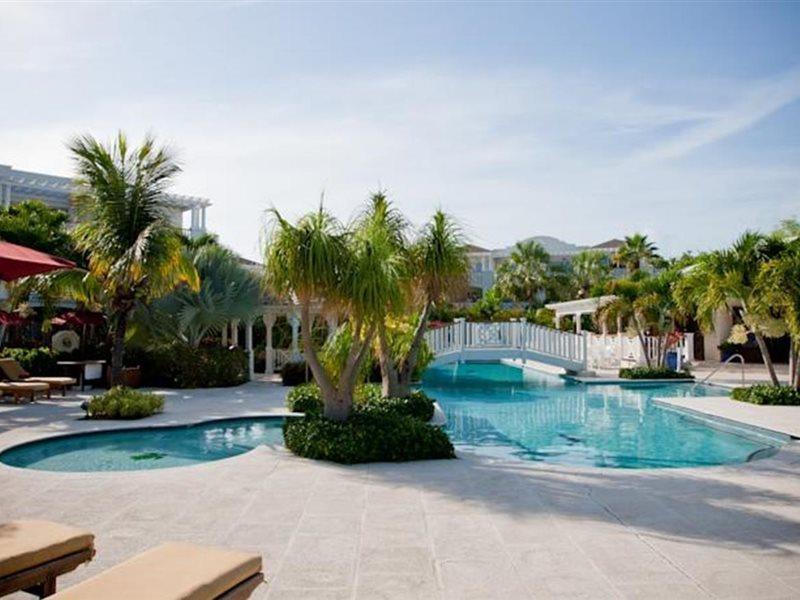 Royal West Indies Grace Bay Exterior photo