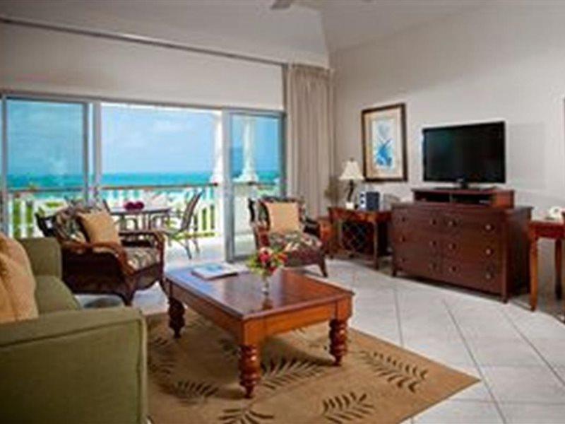 Royal West Indies Grace Bay Exterior photo