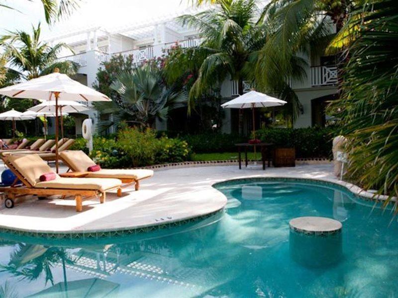 Royal West Indies Grace Bay Exterior photo