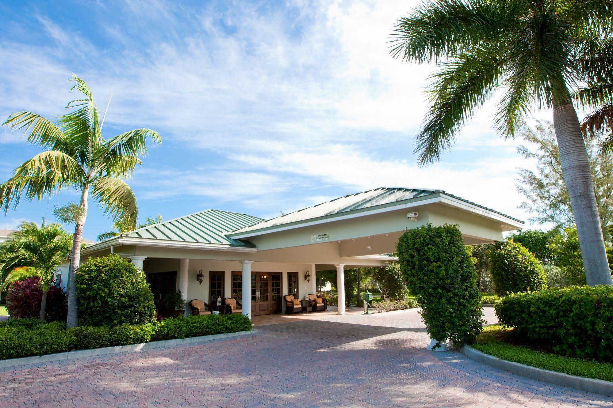 Royal West Indies Grace Bay Exterior photo